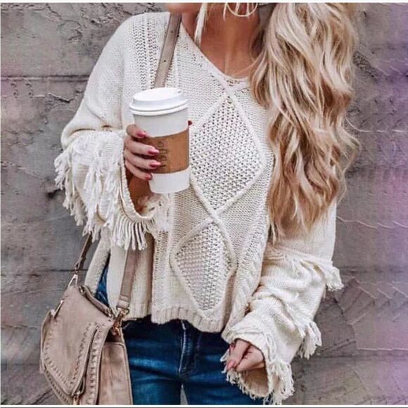 Boutique Sweaters - BOHEMIAN FRINGE WHITE CREAM KNIT SWEATER